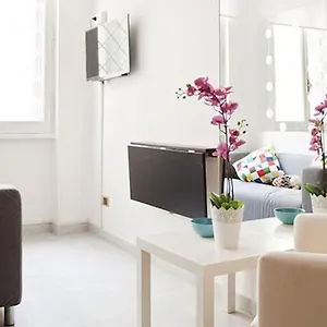 Kamchu Apartments: Ada Affittacamere